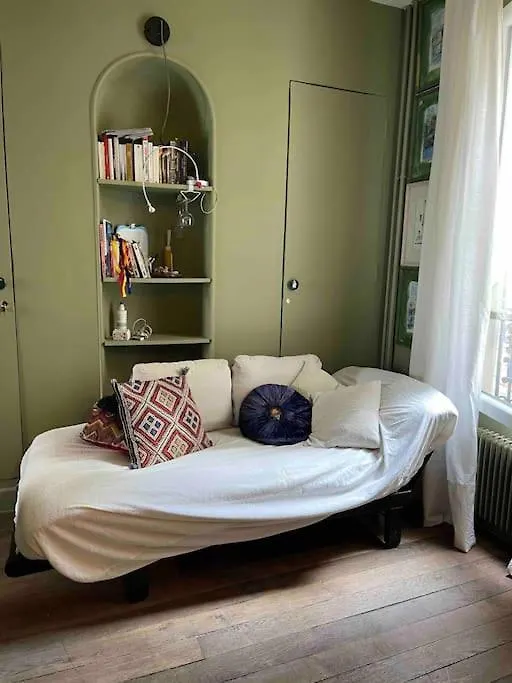 Cosy Nest In Montmartre Apartment Paris